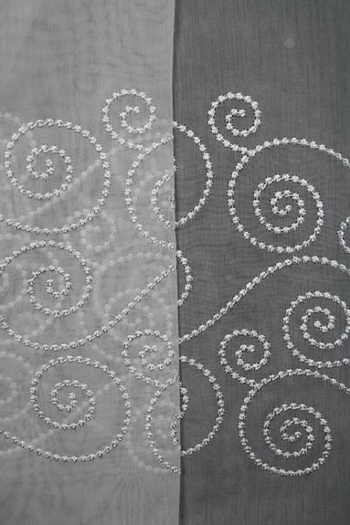 43142 Embroidered woven curtain in two heights