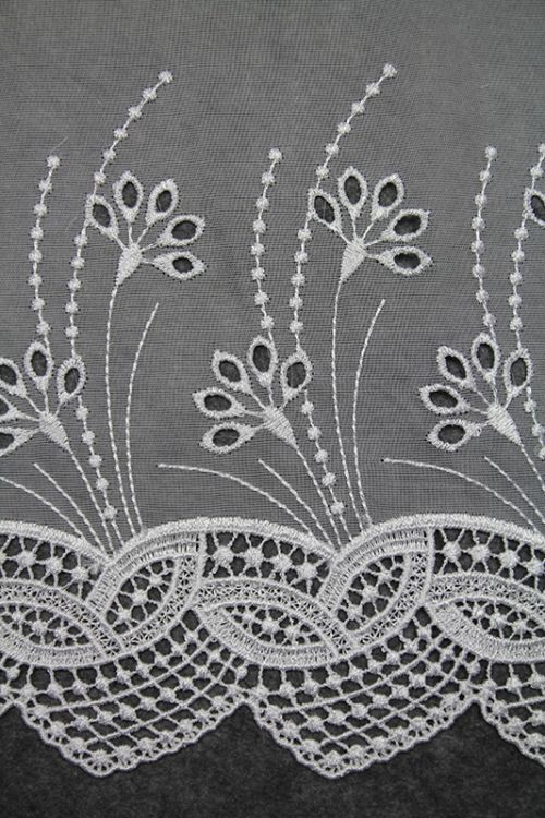 43144 Macrame - 145cm single border and 175 and 280cm with second border